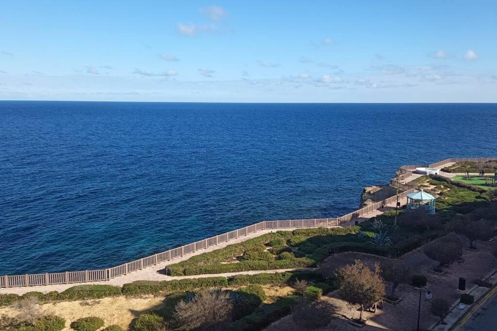Poseidons Seaview Penthouse Apartment Marsalforn Bagian luar foto